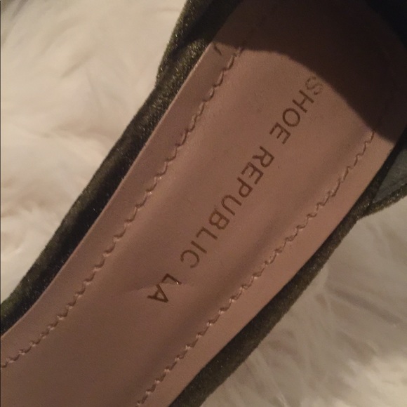 Shoe Republic LA Velvet heels US6.5 - Picture 5 of 5